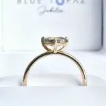 Pierścionek z aleksandrytem szlif trillion